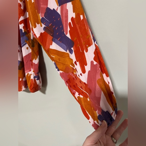 Emily Wonder Abstract Multicolor Long Sleeve Popover Top Size Medium - Picture 4 of 9
